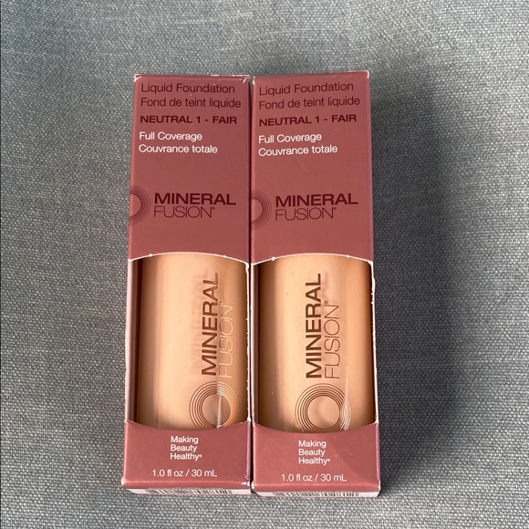 Mineral Fusion Liquid Foundation - Neutral 1 Fair Set of 2 - Picture 2 of 10